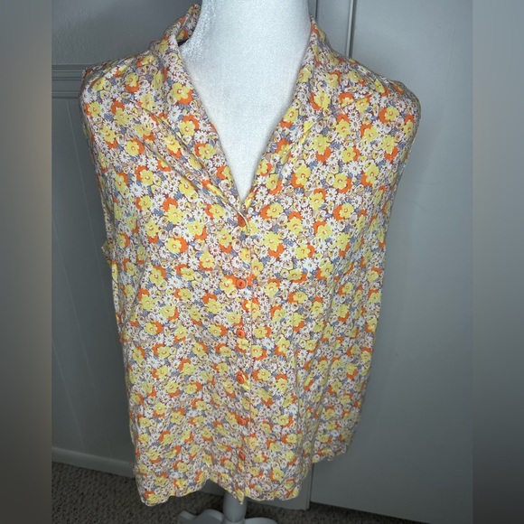 Sold Cornell Floral Blouse with Orange and Yellow Hues size XXL - Picture 1 of 5